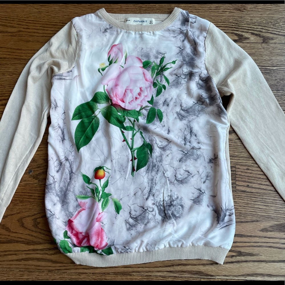 Zapaknit cream/floral print sweater. Size S
